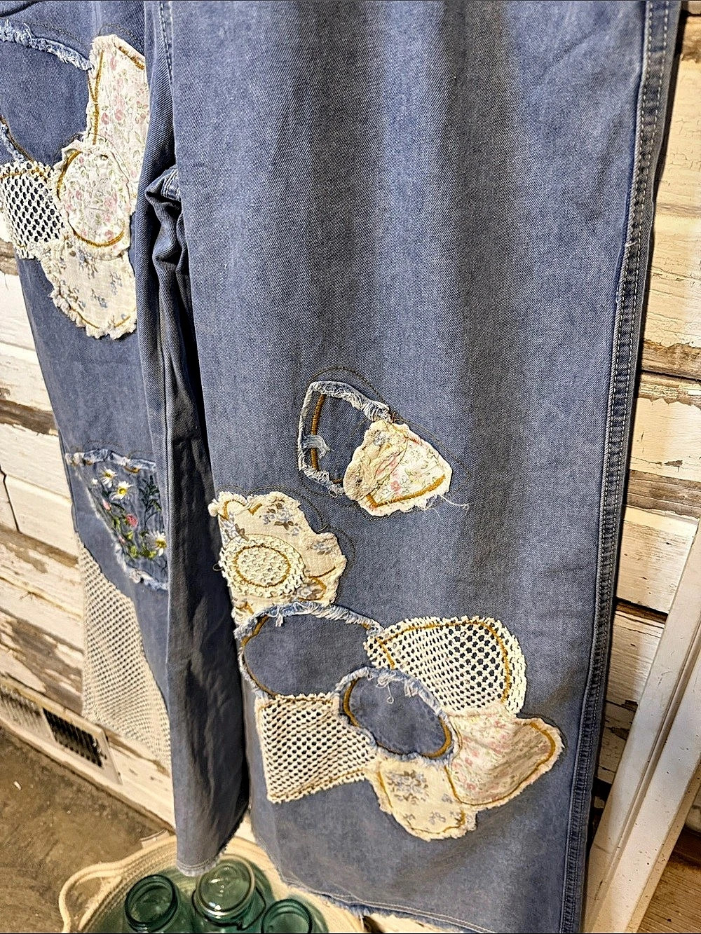 POL Denim Multi Denim Overalls in Blue & White Size Medium ((014 - Picture 4 of 14